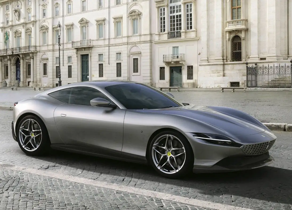 WHAT YOU NEED TO KNOW ABOUT THE FERRARI ROMA