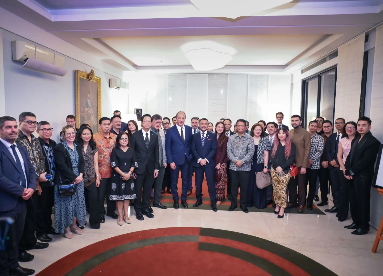 CREATIVE ASEAN: FRANCE AND 11 COUNTRIES JUST OPENED A NEW DOOR FOR ARTISTS 
