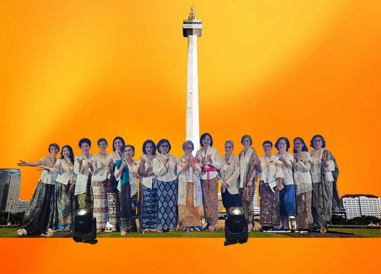 300 WOMEN, 3 CITIES, ONE BATIK DRESS CODE -- AND A QUESTION ABOUT WHAT WOMEN CAN ACTUALLY BUILD