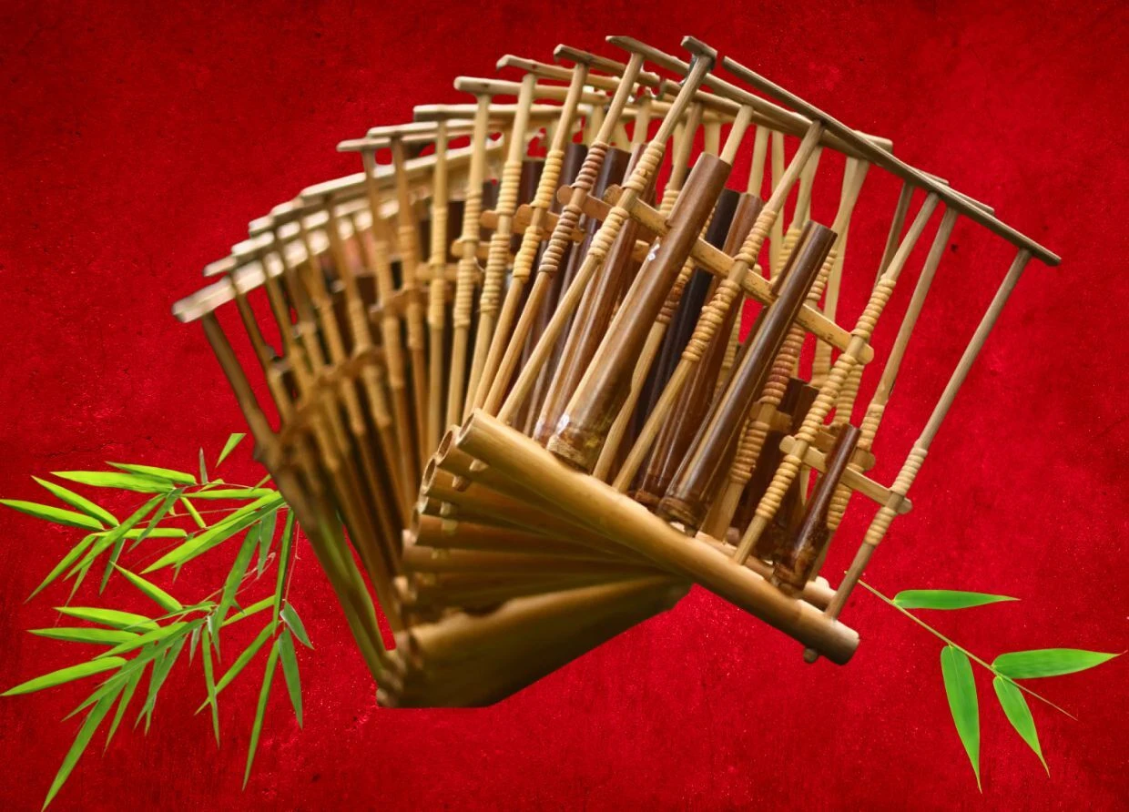 BAMBOO IN INDONESIAN CULTURE: FROM NAIL-FREE BRIDGES TO ANGKLUNG 