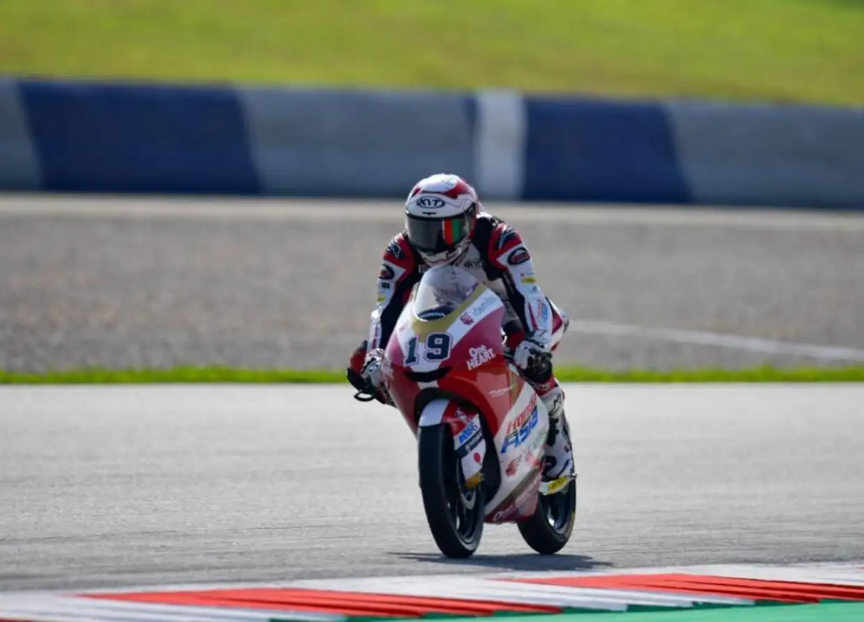 FOR THE FIRST TIME INDONESIAN RACER GET THREE POINTS IN MOTO3 AUSTRIA 2021
