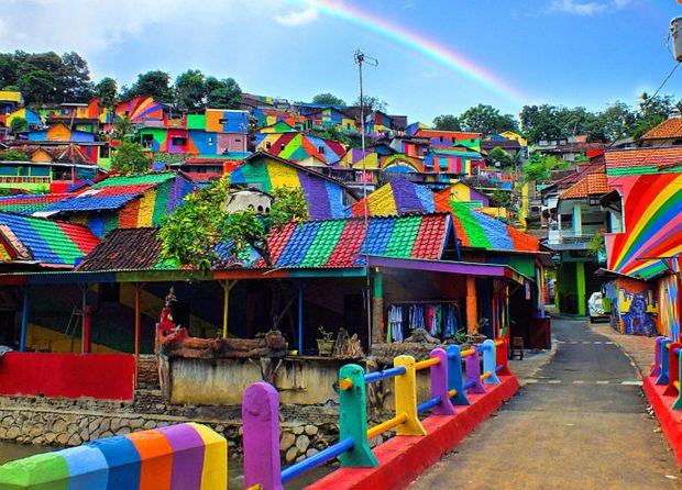 KAMPUNG PELANGI: THE MOST INSTAGRAMMABLE AND COLORFUL VILLAGE IN SEMARANG