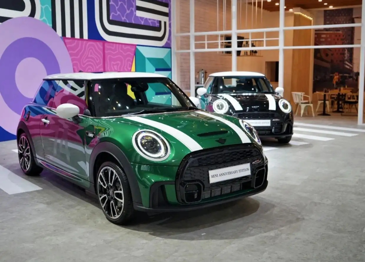 MINI ANNIVERSARY EDITION: MARKING 10 YEARS OF PRESENCE IN INDONESIA